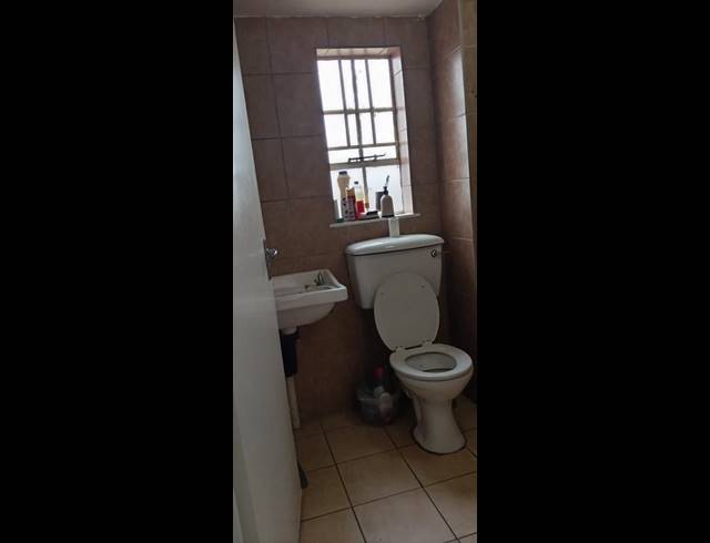 2 BEDROOM APARTMENT FOR SALE IN PHILIP NEL PARK